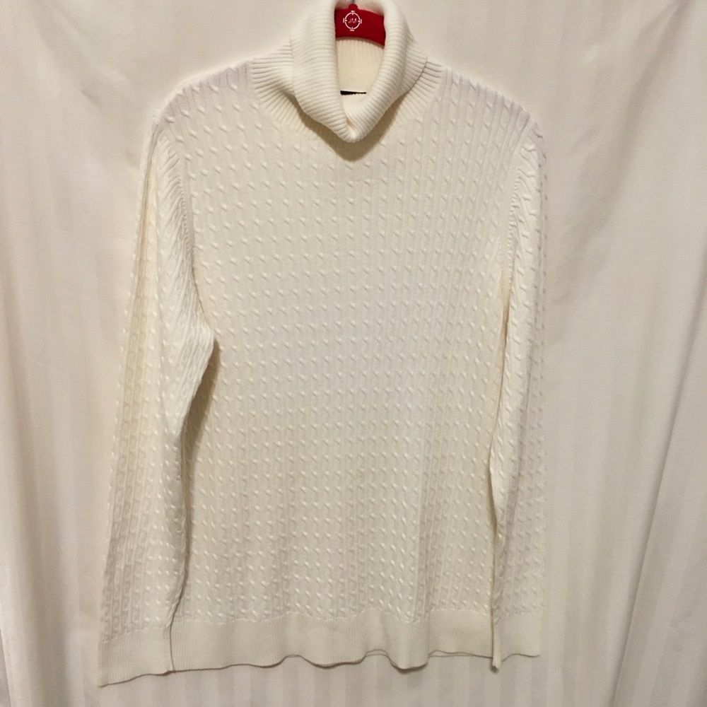 Lands’ End Cream Cable Turtleneck Sz L Like New